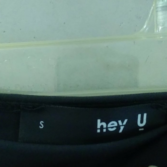 NWT SEXY 2 PC SWIMSUIT. HIGH WAIST/RUFFLED TOP - Picture 2 of 4